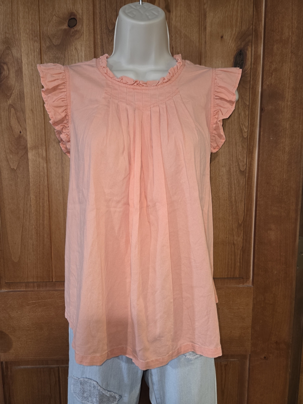 Universal Thread Peach Ruffle Neck Sleeveless Top